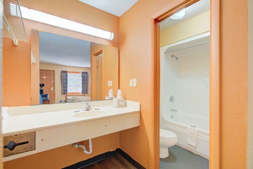 Hotel O Deluxe Inn Kingstree Sc Hwy 52