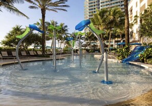 Pool - Large 2-bedroom Oceanview MVC Suite VIilla in Riviera Beach with full amenities (Riviera Beach)