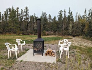 المنطقة المحيطة بالمنشأة