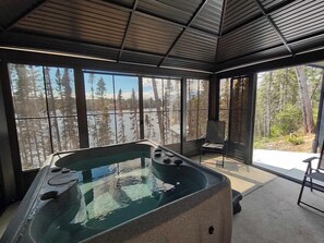 Interior - Melsy | Tavata Chalets | bord de lac (Saint-David-de-Falardeau)