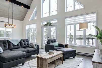 Melsy | Tavata Chalets | Lakeside Retreat