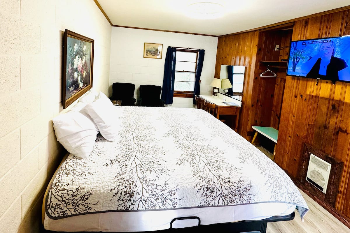 Comfort Single Room | Free WiFi