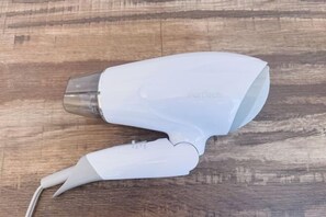 Room - Elegant House (Tokyo)