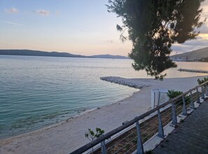 Huoneisto (Two-Bedroom Apartment With Sea View) | Ranta