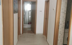 Apartment (Three-Bedroom Apartment With Sea View)