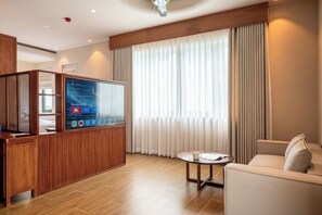 Desk, laptop workspace, free WiFi