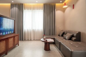 Living area - JULIE's HOUSE - LUXURY APARTMENT - HUE (Hue)