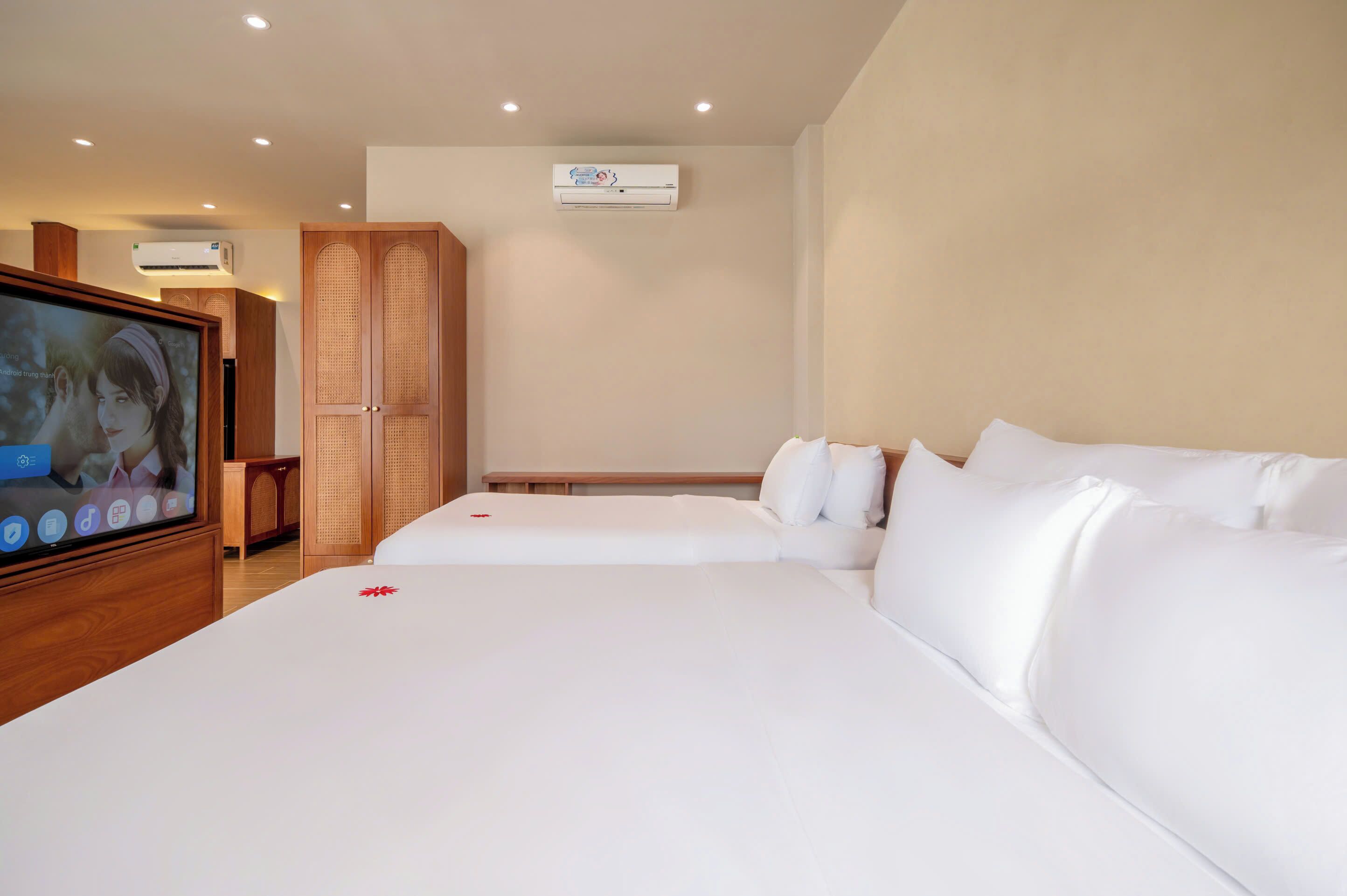 พร  ีเมียมอพาร์ทเมนท์, หลายเตียง, ระเบียง, วิวสวนสาธารณะ | โต๊ะทำงาน, พื้นที่ทำงานแบบใช้แล็ปท็อป, Wi-Fi ฟรี