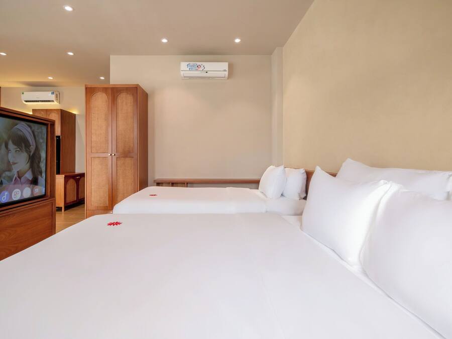 Appartement Premium, plusieurs lits, balcon, vue parc | Bureau, espace de travail pour ordinateur portable, Wi-Fi gratuit