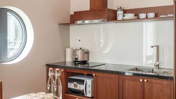 Restauration dans la chambre