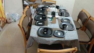 Tempat makan keluarga