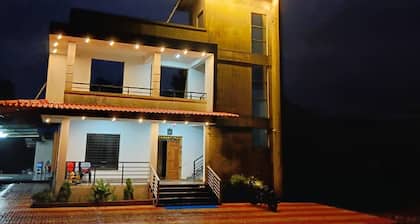 Bungalow 3bhk