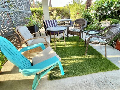 3-bedroom townhome in peaceful Ewa Beach with AC