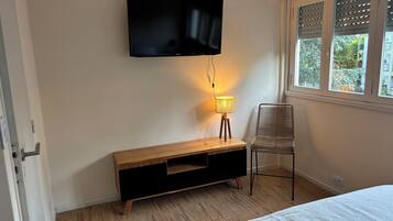 In-room safe, blackout curtains, free WiFi