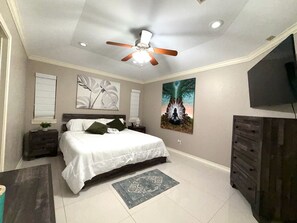 3 chambres, fer et planche à repasser, Wi-Fi, literie fournie