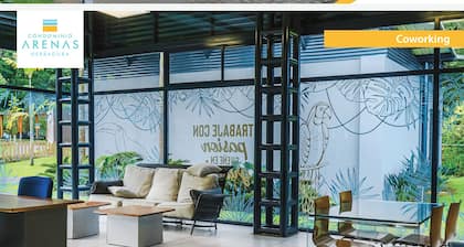 3-bedroom condo in lovely Playa Herradura with AC, pools, and much more