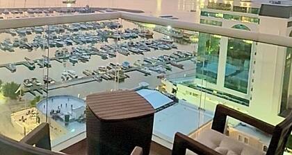 STUNNING NEW APARTMENT, 2 BALCONIES OCEAN VIEW ROOFTOP POOL DOWNTOWN SANTA MARTA