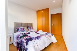 2 camere, accesso a Internet, lenzuola