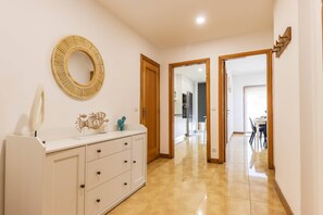 Interior - Flor do Mar - Spacious Apartment with Balcony (Caminha)