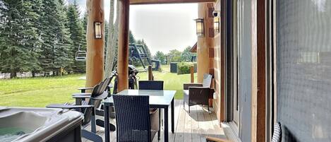 House (3 Bedrooms) | Property amenity