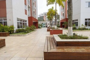 Apartment, Smoking | 2 bedrooms - Apto c Piscina e Brinquedoteca a 400m da Praia (Guarujá)