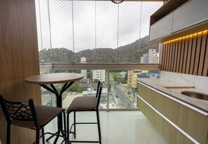 Apartment, Smoking | 2 bedrooms - Apto c Piscina e Brinquedoteca a 400m da Praia (Guarujá)