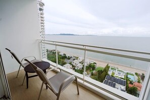 Room - Residence by Hello Pattaya at Veranda (Sattahip)