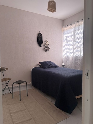 2 bedrooms, Internet, bed sheets