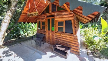 Tent | Free WiFi