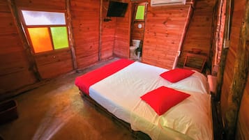 Deluxe Tent | Free WiFi