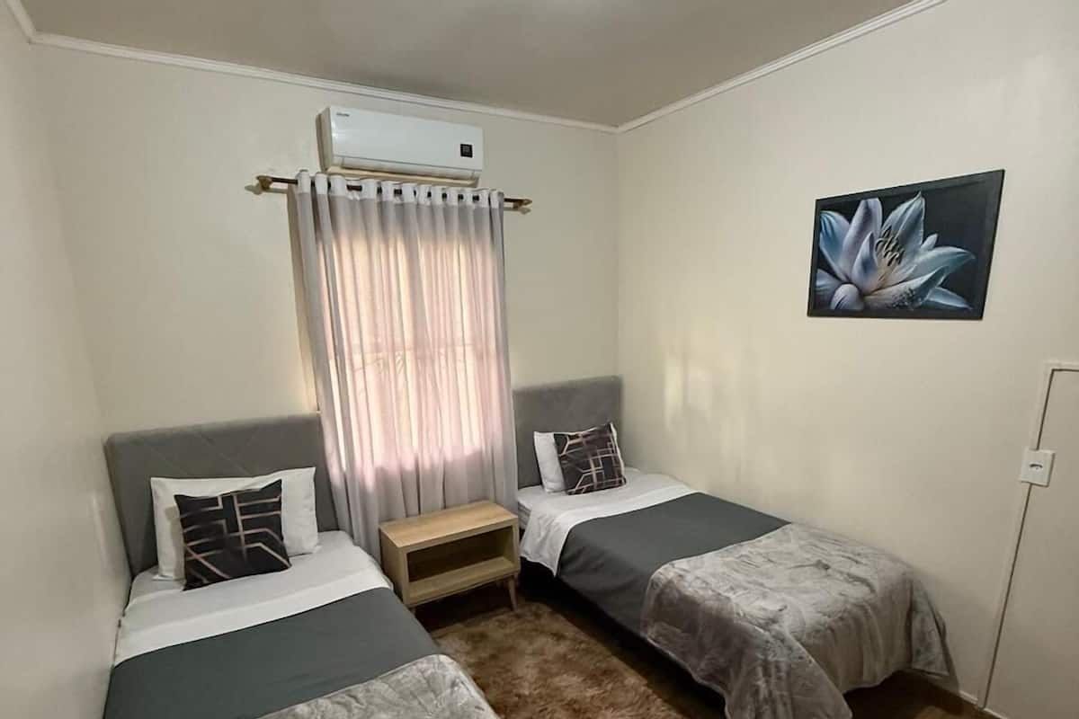 Standard Twin Room, Courtyard View | Desk, laptop workspace, free WiFi