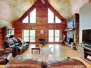 House (4 Bedrooms) | Property amenity