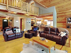 House (4 Bedrooms) | Property amenity