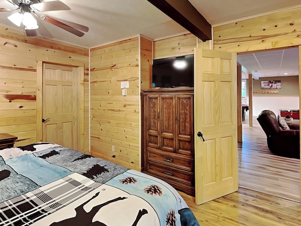House (4 Bedrooms) | Property amenity