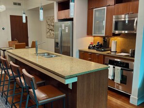 Microwave, oven, stovetop, dishwasher