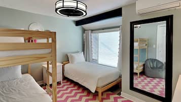 Studio (3 Bedrooms) | Tiện nghi, dịch vụ nơi lưu trú