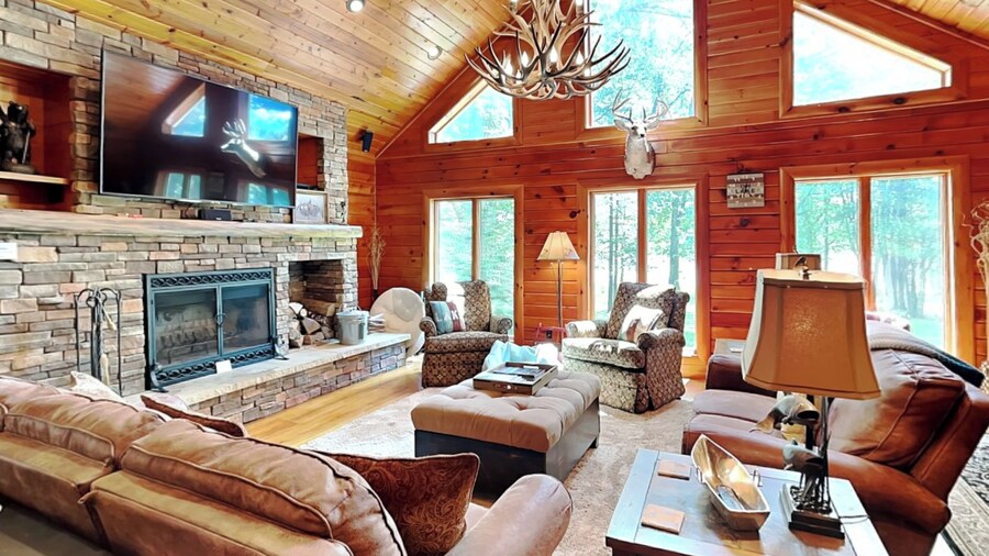 Crow's Point Lakehouse by Taylor Made Deep Creek