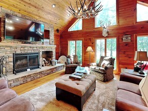 Casa (5 Bedrooms) | Servicio de la propiedad