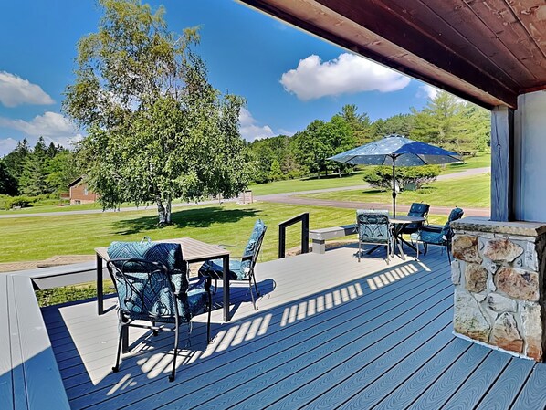 House (3 Bedrooms) | Property amenity