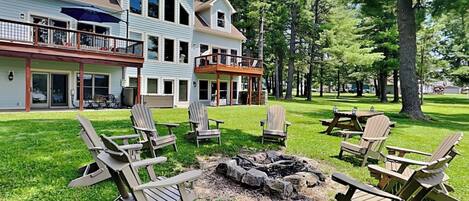 House (4 Bedrooms) | Front of property