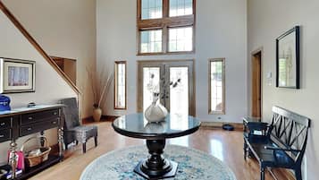 House (4 Bedrooms) | Property amenity