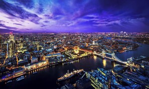 Aerial view - City Service Lets - Large Cheam 1 bed with parking - Long stays welcome (London)