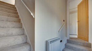 Interior - Modern stone cottage just 20 meters from the beach in Seahouses (Northumberland)
