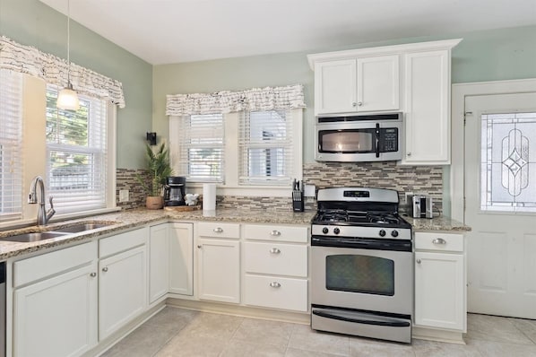 Microwave, oven, stovetop, dishwasher
