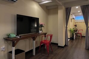 Cribs/infant beds