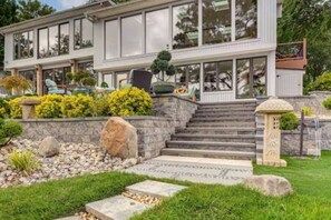 Exterior - New Lakefront Escape | Kayak, Patio & MiniGolf (Columbia)