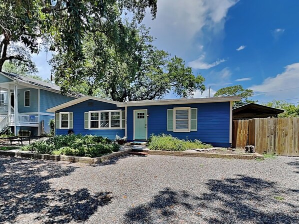 Exterior - Little Blue Beach House by Tybee Vacation Rentals (Tybee Island)