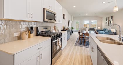 Serene 4BR Retreat at Lake Conroe