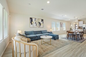 Living area - Serene 4BR Retreat at Lake Conroe (Montgomery)