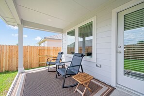 Terrace/patio - Serene 4BR Retreat at Lake Conroe (Montgomery)